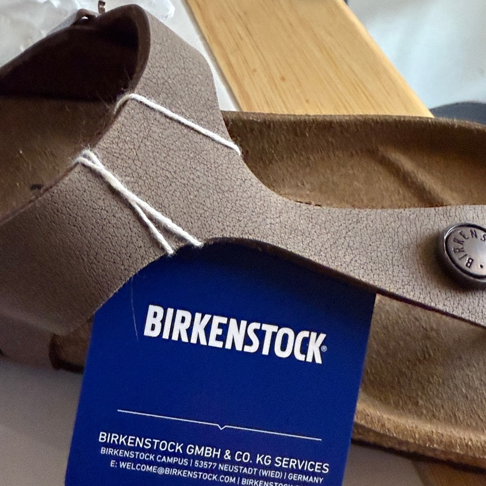 Birkenstock Women's Gizeh Birkibuc Mocha Sandal - Picture 6 of 6